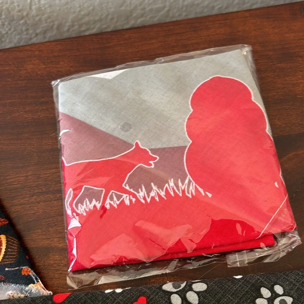 Assorted pet bandana bundle -6 total